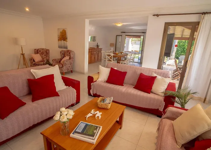 Llenaire Gran House Tatil Evi *