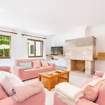 Llenaire Gran House Holiday home *
