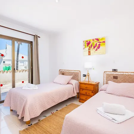 Llenaire Gran House *