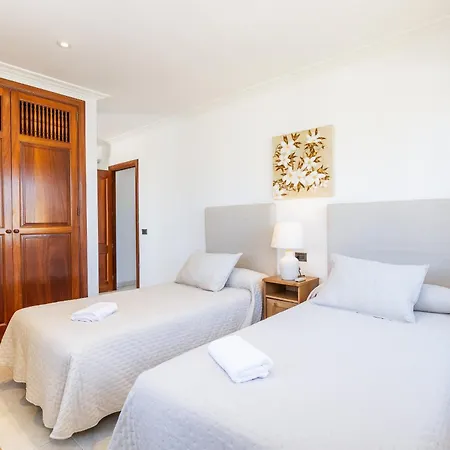 Llenaire Gran House *